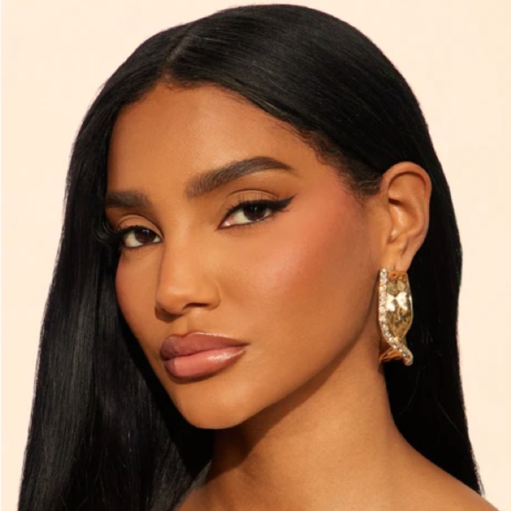 All Glammed Up Hoop Earrings NEW 🏷️
